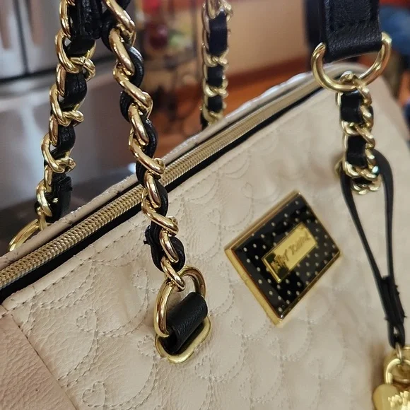 Betsey Johnson Tote / Shoulder Bag - Picture 6 of 11